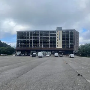  Appartement Refait A Neuf Avec Balcon - Famille - Parking Couvert